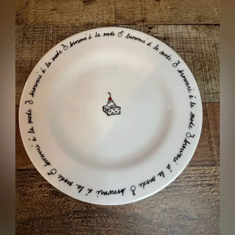 Pottery Barn Dessert Set Of 4 8.25